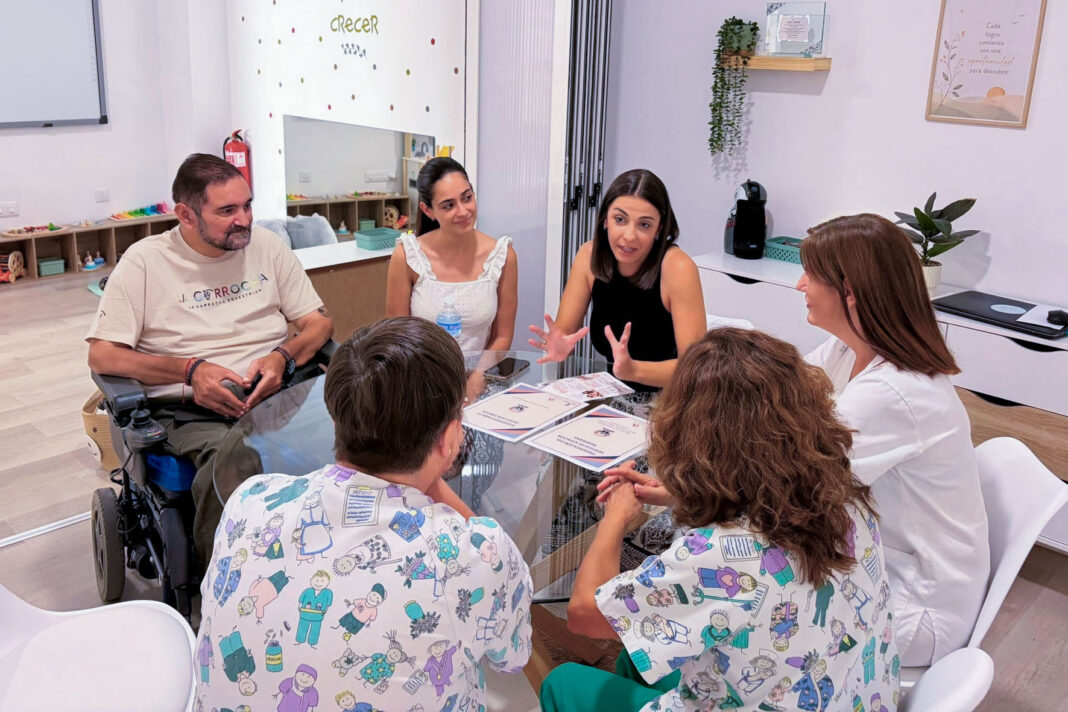 Un momento de la reunión celebrada en los espacios del servicio de Atención Temprana