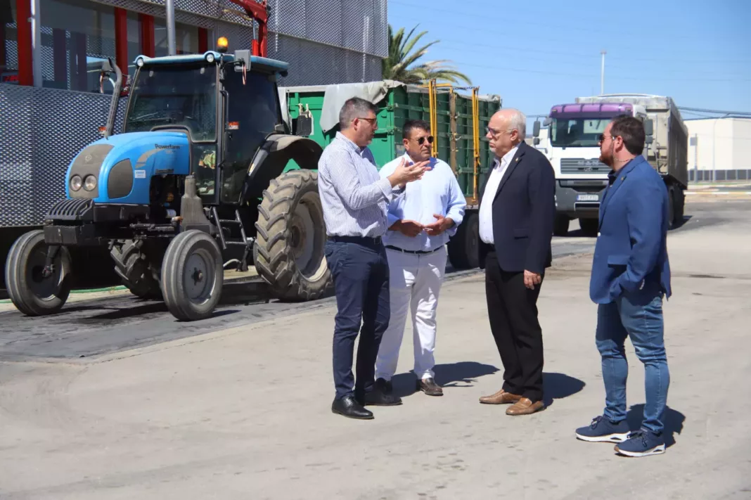 Visita de Julián Nieva y Pablo Camacho a la Cooperativa Jesús del Perdón-Bodegas Yuntero (3)
