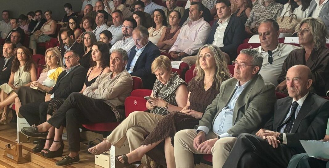 vox-tomellos-vino-4