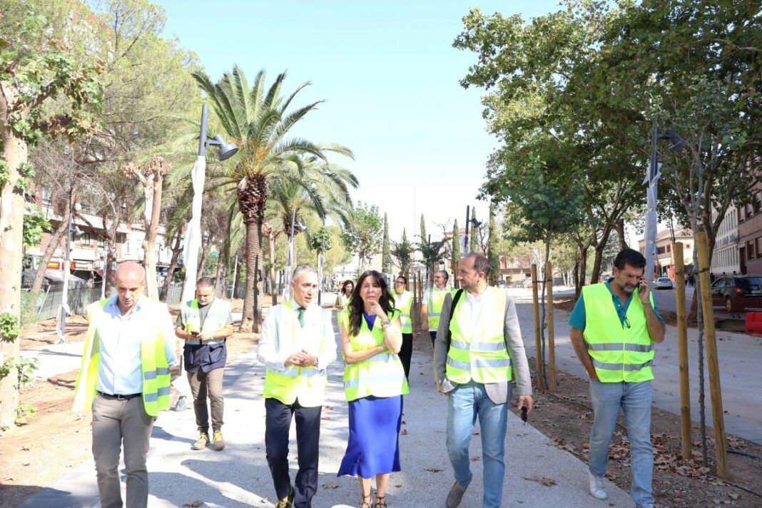 Blanca Fernández sobre Paseo del Bosque Puertollano 2