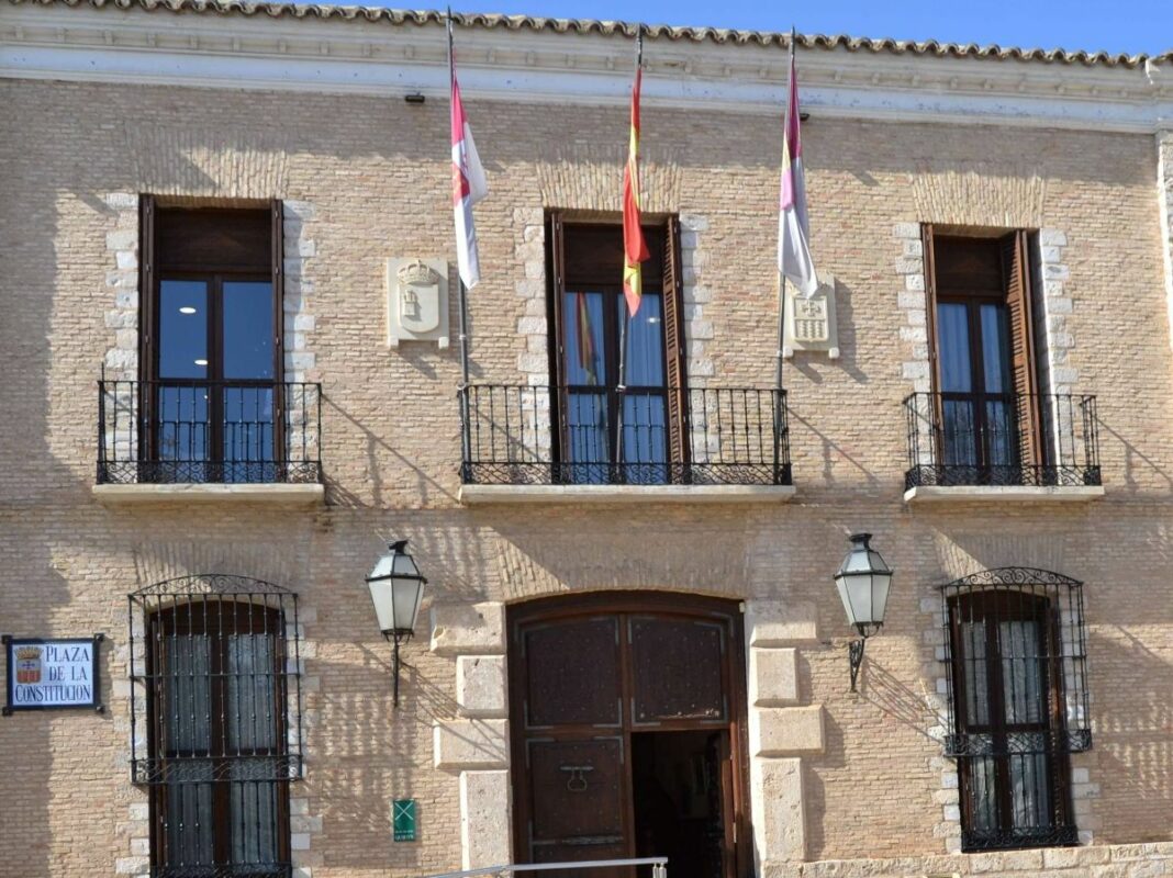 Villarrubia fachada del ayuntamiento