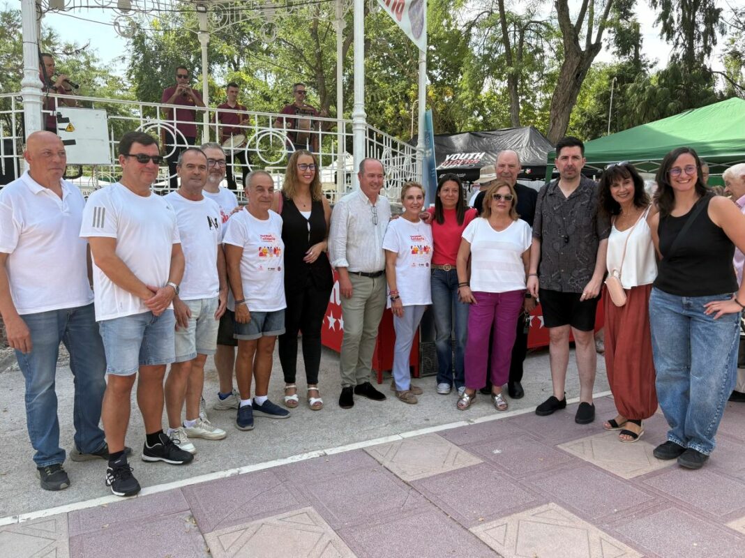 de-tapas-por-caritas-grupo