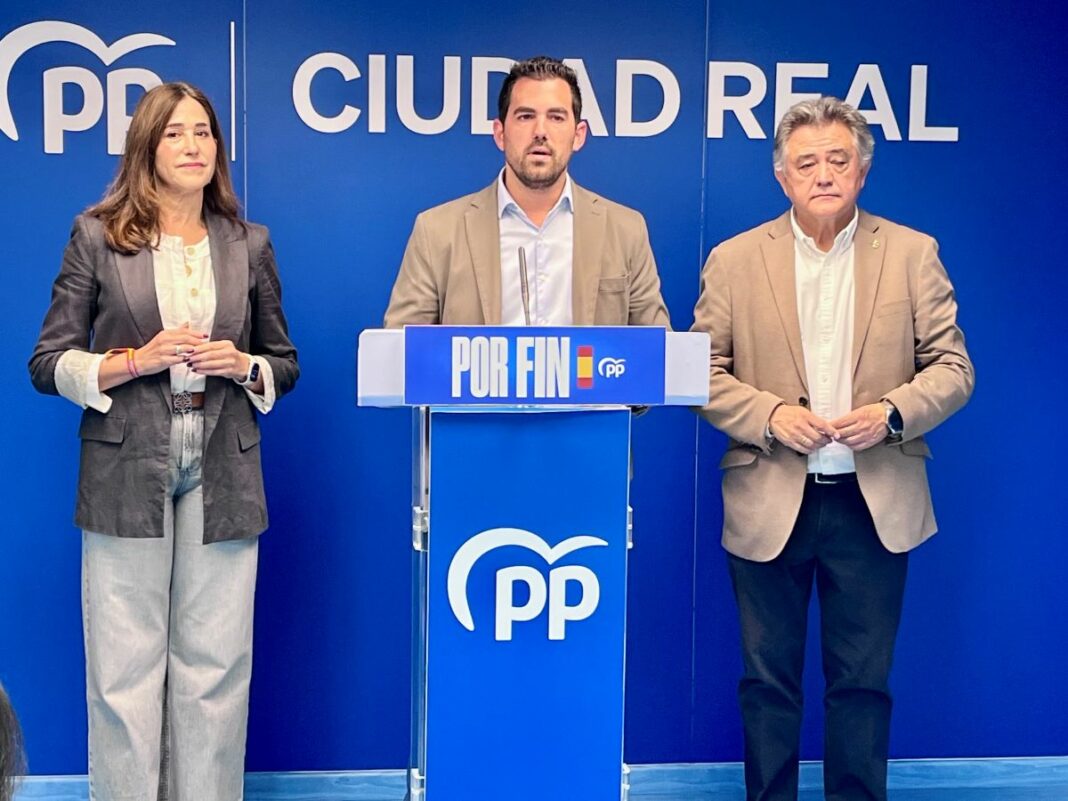 FOTO RP VALERO, ROMERO Y SIERRA